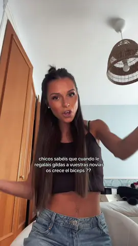 @David quieres que te crezca el bíceps ? 