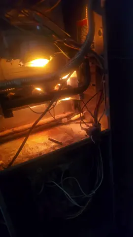 cavemanhoodie  family1stheatingandair #outthemudd