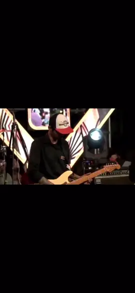 Sogok mas #fyppppppppppppppppppppppp #pmaudio #njandutjawatimur #sekop #camelia @GBmusikmalang @Camp Lighting / champ lighting @DjanSae Productions @hazellenaar 