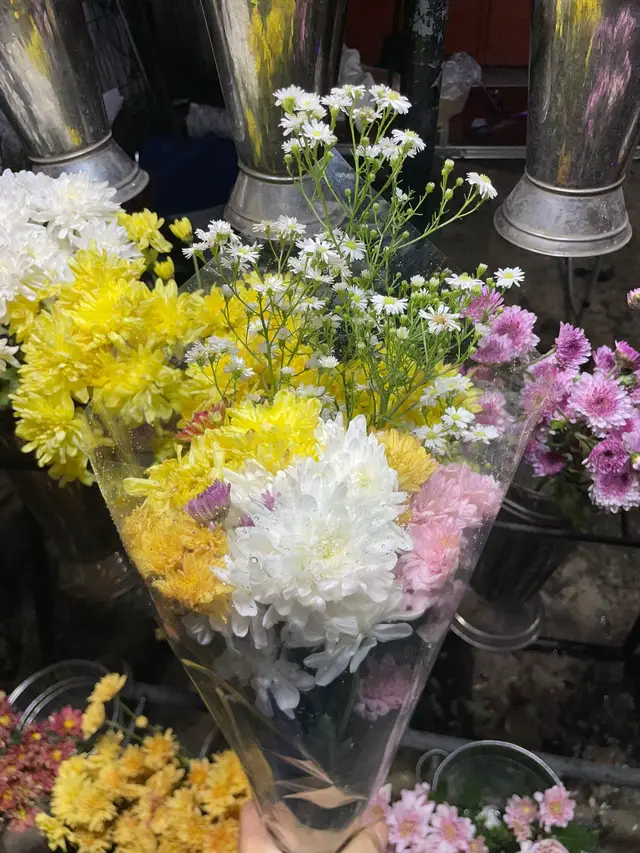 Ini paket kita yang 30k yaa atau mau di buatkan menyesuaikan budget juga bisa#masukberanda #bunga #kembang #fressflowers🌸 #bungapamulang 