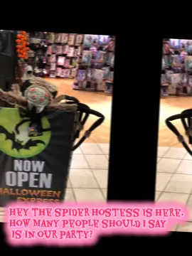 quick she's waiting on us 🫨