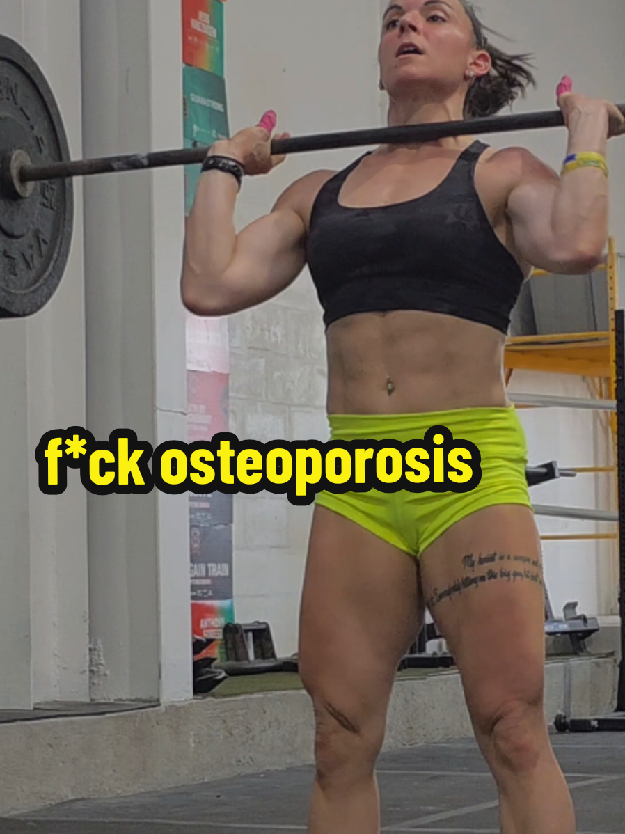 Your future self will thank you.... 🦴🍖🍗💪 20... 40... 70+... don't matter. Lift. 🤌 It's not about looking cool on social media. It's a better quality of life. It's playing with your kids. It's being independent when you're old AF and being able to wipe your own ass. What's the coolest non-fitness thing you've been able to do since lifting weights? This one time a lightpost fell into the street and my friend deadlifted it out of the way. Nbd. @CelsiusOfficial  #celsiuslivefit  #celsiusambassador  #liftweights #getstrong #womenwholift 