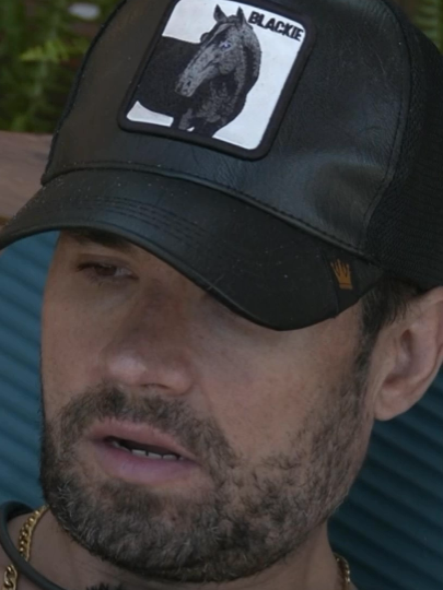 #EleazarGómez está decidido a hablar con #FabiolaCampomanes y revelarle que #KimShantal mintió. 🔥😬👨🏻‍🌾 Lunes a viernes 9:00 p.m. por Azteca UNO Domingo La Gala 8:00 p.m. por Azteca UNO 🌾 #LaGranjaVIP ⁣transmisión 24/7 en #DisneyPlus experiencia completa.