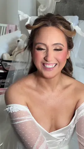 El si de victoria  Si viste este vídeo y estás buscando maquillador en Nueva York DÉJAME SABER EN EL COMENTARIO 