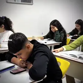 #keşvetteyiz #keşvet #fybbbbbbbbbbbbbb #məktəb #tutdaaaaaaaaaaaaaaaaaaaa😒❤ 