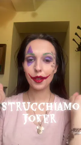 Strucco Jocker! #makeup #halloweenmakeup #jocker #makeuplover #fyp 