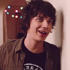 awww such a cute little couple || intro inspired by @♡ || #diaryofawimpykid #edit #meangirls #reginageorge #rodrickheffley 