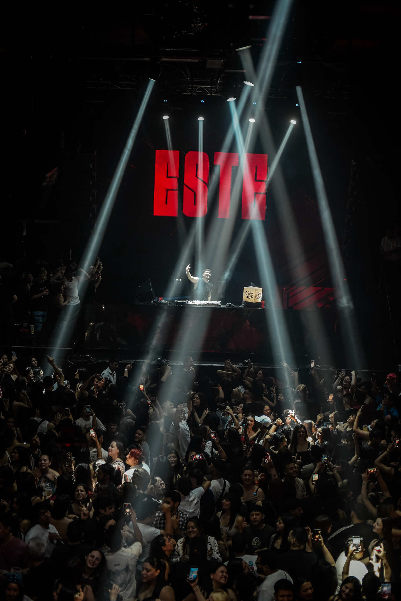 Bienvenidos a FIEBRE, una fiesta solo de REGGAETON VIEJO 🥵❤️🔥