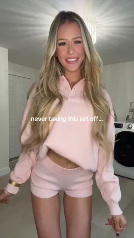 the perfect elevated knit sweater set >>> 😍 @Edikted ofc #knitset #knitsweater #pinksweater #matchingset #falloutfitinspo You can shop the top in this video and the shorts are in the next one on my page!