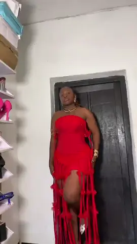 The sound 🔥, the DRESS🔥🔥, the Body 🔥🔥🔥                         My designer finished work 💅🥰 #fashion #styleinspo  #fashiontok  #outfitideas #nigeriatok  