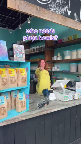 this is your sign 🤭🩵 #playabowls #acai #smoothie #acaibowl 