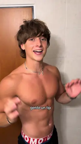 TIP para CRECER TU PECHO 🤱🐥 espero ele guste este contenido gracias a todos los que bancan y están tirando la buena 😁🙌 tiren sus tips #gym #GymTok #gymrat #Fitness #davidlaid 