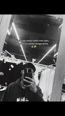 Así somos simple🧃🥴🤣#paratiiiiiiiiiiiiiiiiiiiiiiiiiiiiiii #humor #losjinetesdelamor #realidad #fyp 