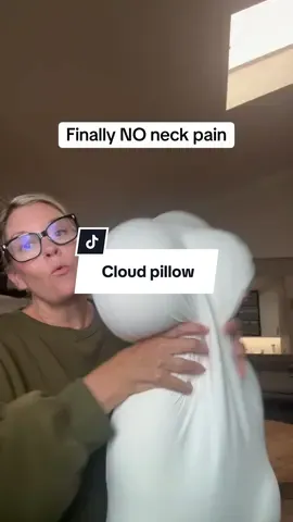 Okay, this pillow shocked me in the best way 😴 The Mellow Cloud Pillow is so soft, supportive, and comfy — it has that ergonomic, dual-height design that keeps your neck aligned whether you sleep on your side, back, or stomach. Plus it comes with a cooling pillowcase, so you’re not flipping it all night. I actually woke up without that stiff neck feeling and I’m never going back.” #MellowCloudPillow #BestPillow #NeckSupportPillow #CervicalPillow #CoolingPillow 
