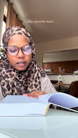 Salam! I’m Daad💖 Your friendly Muslim mommy online and I want to share how I improved my Quran reading in a few months! You don’t believe it but I actually contacted one of the spam comments in my videos for a Quran teacher and meet with her 4-5 days a week for 20 mins a day! She taught me how to read via Nouraniya method and practices with me Quran ever since. It’s shocking how quickly I’ve been able to improve. Reading Quran fluently has been a goal of mine since I can remember but unfortunately, I never ever did anything about it! @nhya_bil_quran is my teacher and she’s taking clients if you’d like to reach out and learn from her! Subhannah a little effort each day will get us there! I really want to know how to read so my kids can hear me read and so I can model Islam for them and not just force them to listen bc I said so. If you’d like to follow along on the journey, I’d love to have you and even learn together💖 #allahoumabarik  #quran #learningquran #musliminfluencer