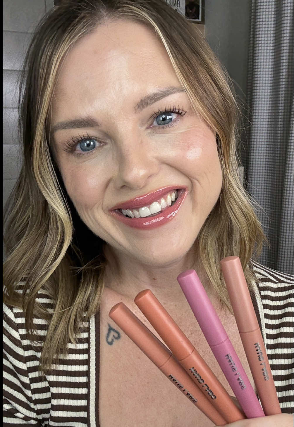 This Statement lip set from @Haus Labs is a whole vibe. Includes: blush matte, melon matte, peach matte, & honey matte. #hauslabs #lemonsterlipcrayon #lipliner #liplooks  #tiktokshopcosmetics 