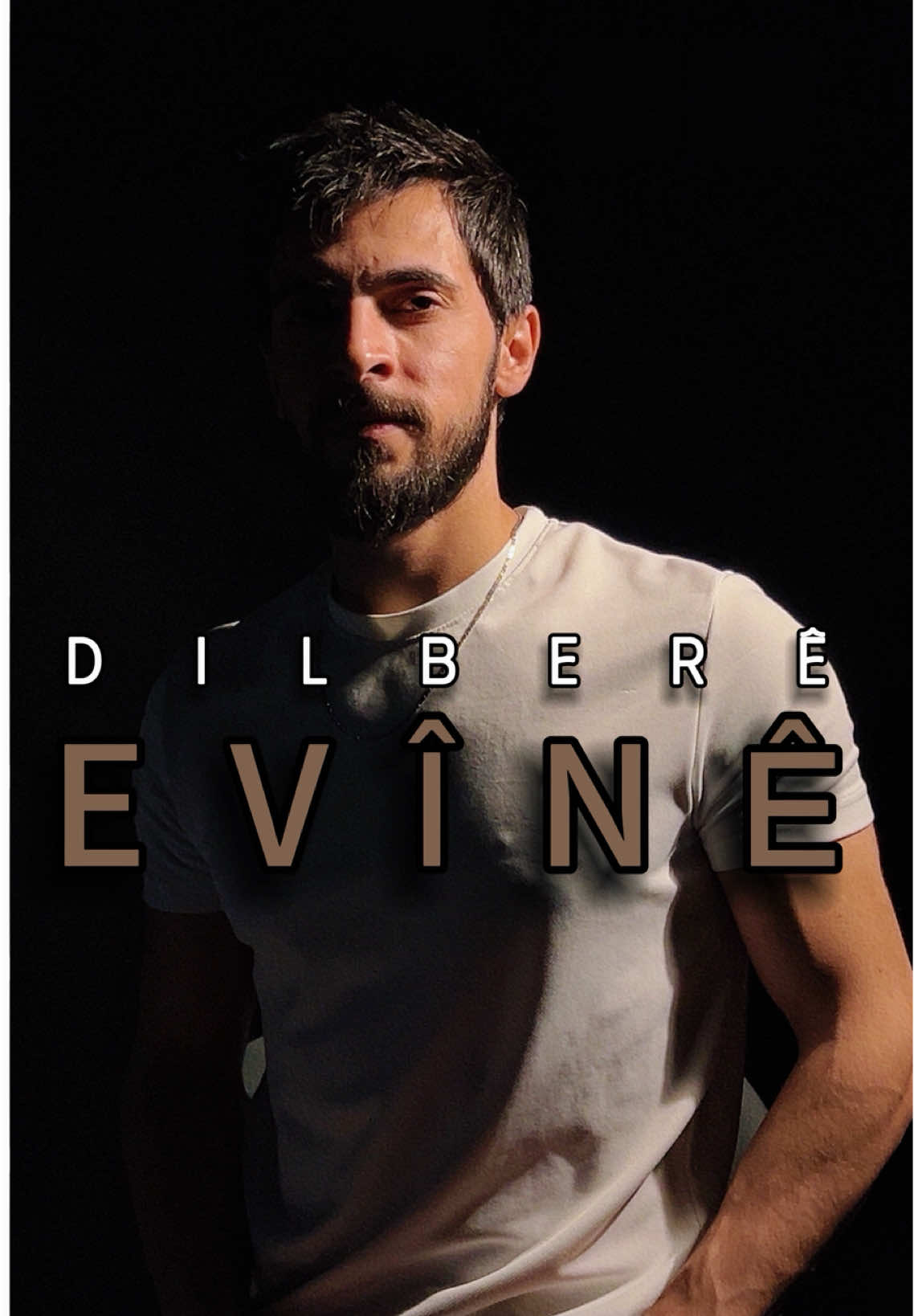 Khozhin Azad - خوژين آزاد - Dilberê Evînê  #khozhinazad #خوژين_آزاد #خوژينآزاد #fyp 