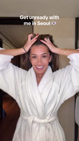 AD Dream destination off the bucket list!!!! can’t believe I’m in South Korea🇰🇷😭The culture, food, but especially the SKINCARE…??? @laneige_us kept us glowing the entire trip. I can’t wait to come back🥹🥹🥹 #laneige_partner