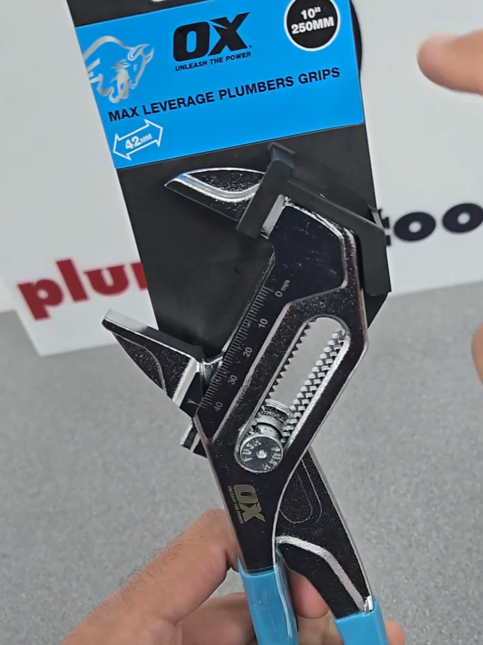Built for power, made to last 💪 The OX Pro Max Leverage Grips, smooth jaws, solid hold, and that OX quality every plumber rates 🔥 #plumbingtools #oxtools #plumberlife #tooltok #tradetok