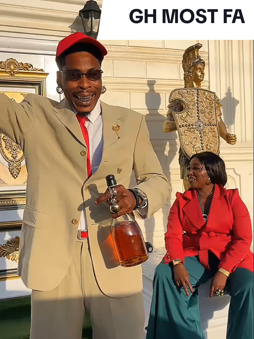 MEET #ghana most #fashion able. PERFORMING #nzama remix ft. @Kwaw Kese #fyp #vintage 