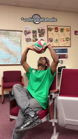 sometimes you just can’t let it go…🏐🙌🏼 #fyp #volleyball #trending #college #haikyuu 
