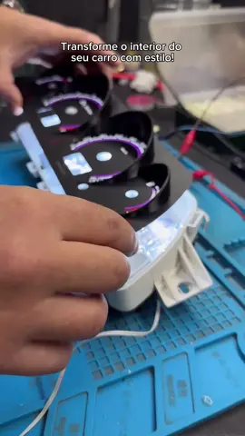Descrição: Transforme o interior do seu carro com estilo! 😎 No vídeo de hoje, mostramos uma personalização completa do painel — com acabamento moderno, iluminação diferenciada e aquele toque único que faz toda a diferença. 💡🚗 Cada detalhe foi pensado para deixar o visual mais tecnológico e sofisticado. Quer deixar o seu carro com a sua cara? Então assista até o final e inspire-se nessa transformação! #eletrosound #carro #carrotuning #carromodificado #melhoresprodutos      
