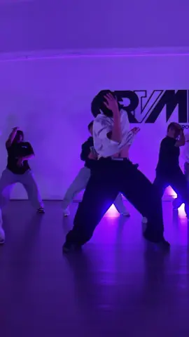 BOOM🤯 Had too much fun teaching @GRVMNT PRODUCTIONS  #ol #vancouver 