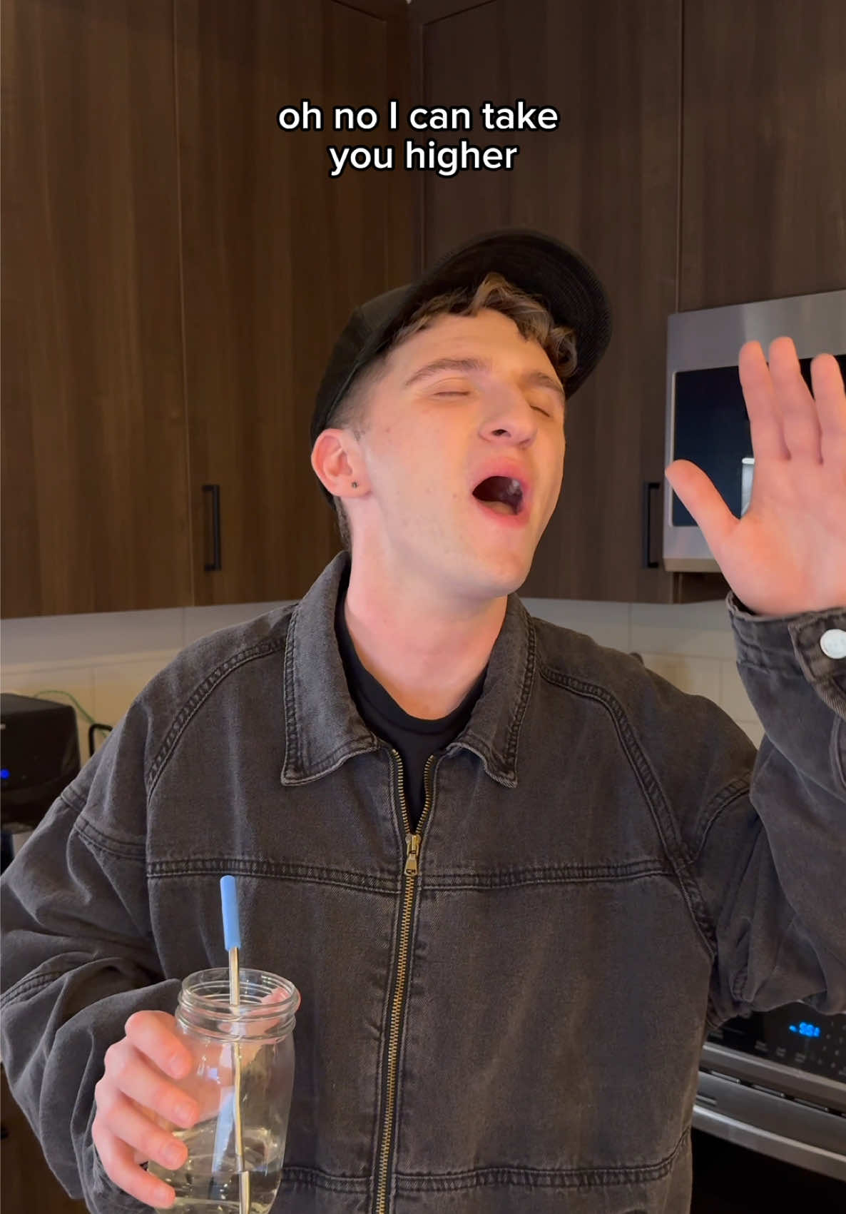 i love singing this iconic song from #BruceSpringsteen 🤘🏻🎸 Springsteen: Deliver Me from Nowhere is out on 10/24 🤍 #20thpartner #imonfire #sing 