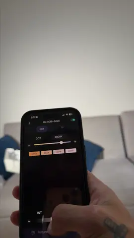 Compré una luz de Godox para videos 🫠 Ya saben que todas las compras las pueden ver en mi bio