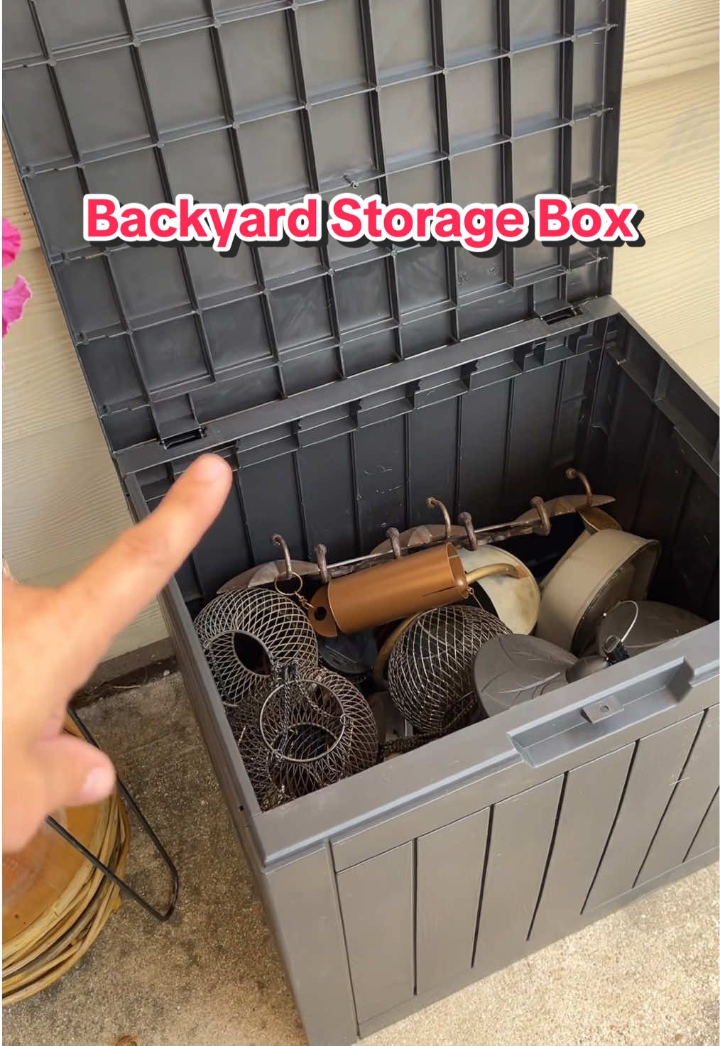 #backyardvibes #outdoorstorage #backyardstorage #storagebench 