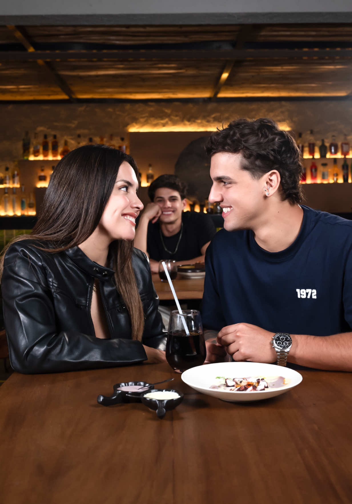 Las bonitas con los bonitos 🤭 Siempre es lindo estar con ustedes @Kevin Diaz @gabrielmeneses02 