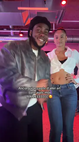 Vous pensez que j’ai ma chance 🥰? @𝒜𝓁𝒾 @NIKITO WORLD 