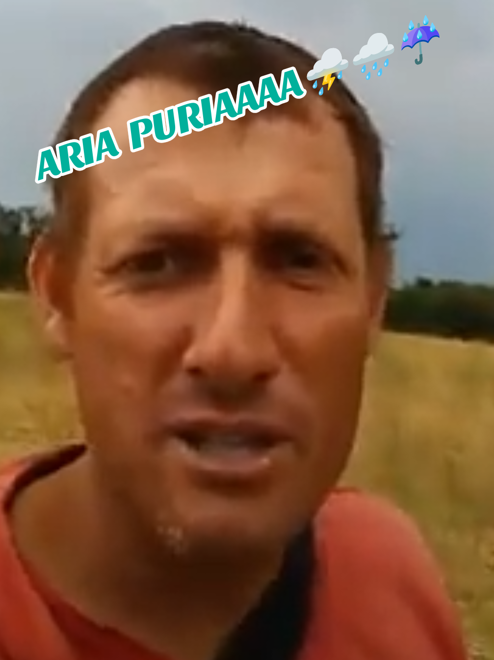 ARIA PURIA... Finalmente rinfrescanta #fyp #comico #risate 