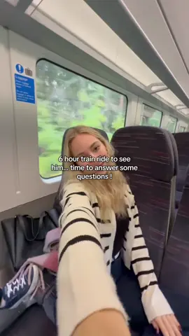 so many quizzes to choose! 🧩🤍#quiz #train #longdistancerelationship #app #fyp