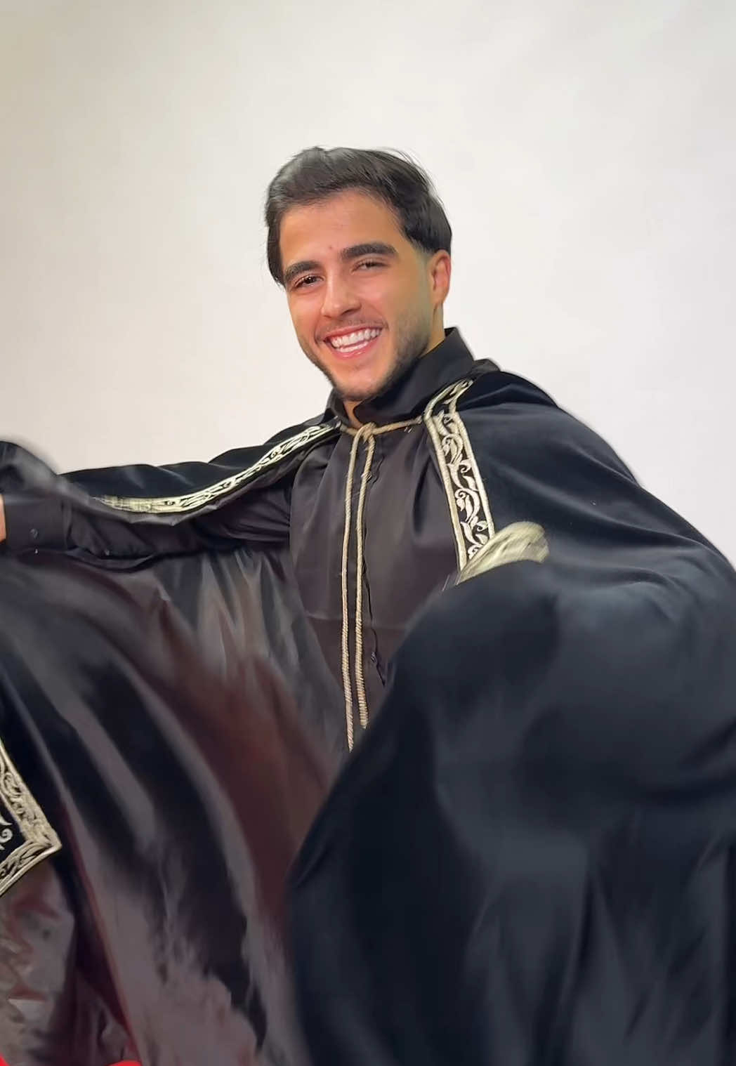 البرنوس الجزائري 🇩🇿 #انس_الشايب #اكسبلورر 