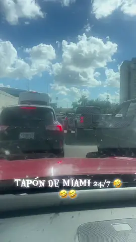 #miamitraffic #miami #hialeah #fyp #welcometomiami 
