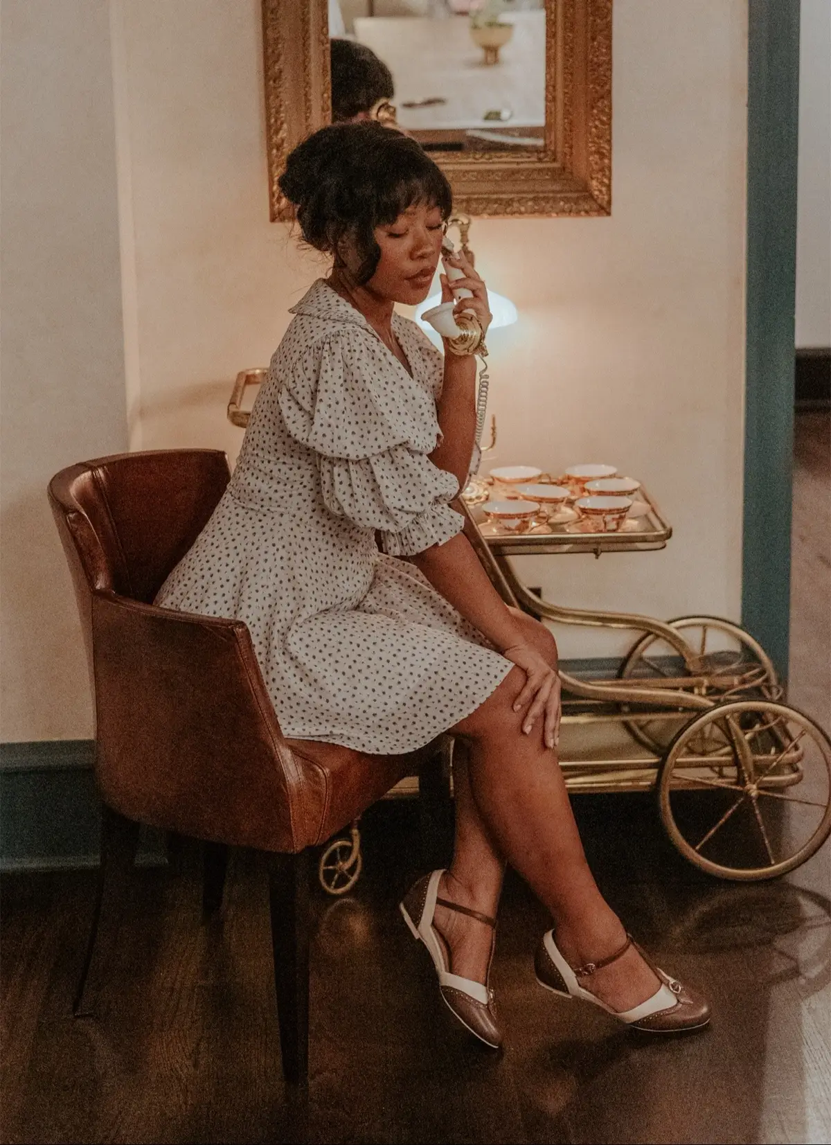 A blast from the past at @Guild House Hotel one of my favorite places to stay in Philadelphia. All of the rooms are so beautiful and have an air of romance mixed with touches of mid century modern decor. This was shot in their common room that really reminded me a bit of Paris. Next month cannot come soon enough! #hotelstay #boutiquehotel #philadelphia #midcenturymodern #parisianstyle 