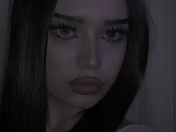 لە زیندانی ئیشقتدا!#emoshaa #foryou #foryoupage #fyp #fypシ @TikTok 