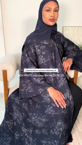 Printed abaya for autumn, we’re so excited for the new launch😍 let us know if you want to see all the colours releasing 👀 #autumnabaya #printedabaya 