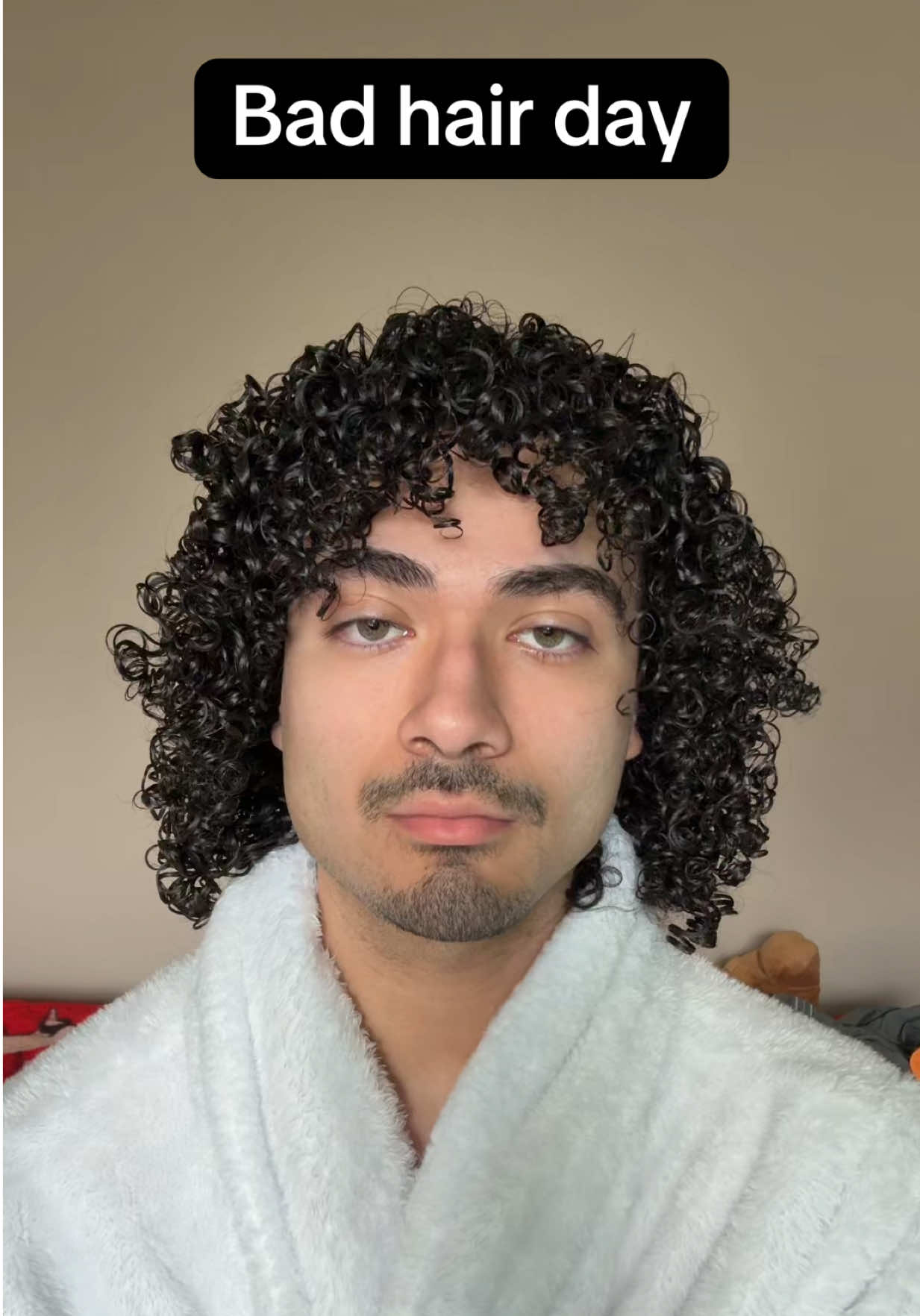 I’m prefiring the comments that are gonna say it looks the same, on MY life and YOUR life it does not look the same  #badhairday  #curlyhair  #rant 