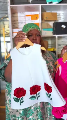 Réponse à @03 août lionne🦁🥰☝️ Nous avons pleins de robes #tiktokbeninois🇧🇯 #fypシ゚viral #enfantstylé #Noel #benintiktok🇧🇯 