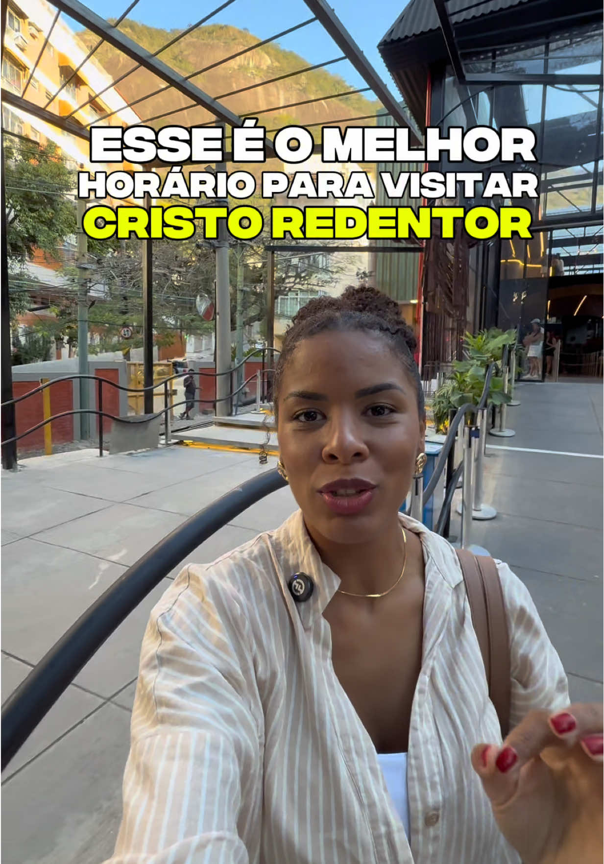 Esse é o melhor hack que você vai ter pra pegar o Cristo redentor vazio, seguindo essas dicas você vai ter a melhor visão lá de cima e me agradecer depois !! Veja o melhor horário pra pegar o trem do Corcovado com sua família e se sentir nas nuvens !! #cristoredentor #rj #corcovado #tiktok #cariocasnaviagem 