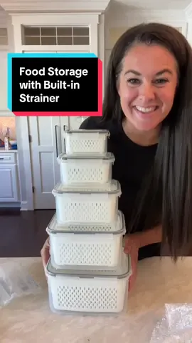These food storage containers with a built-in strainer save me so much time when washing fruits and vegetables. The set has a tight locking top and the pieces all nest together so they don’t take up a ton of space in your cabinet. ##foodstorage##strainer##mealprep##tiktokshopblackfriday##tiktokshopcybermonday 