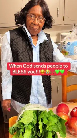#community #lovethyneighbor #loveinaction #blessings #showgrannylove