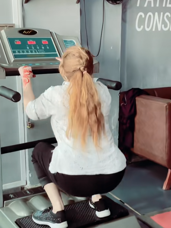 #creatorsearchinsights 