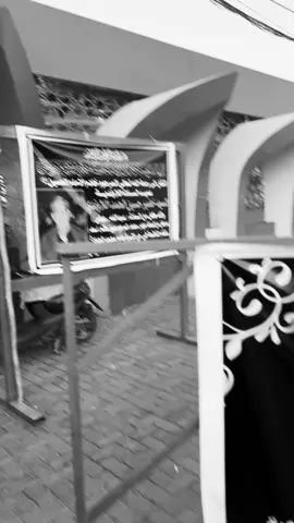 من اكتب اسمك ترتجف ….💔 #كربلاء #باب_الخان_كربلاء #العراق #مالي_خلق_احط_هاشتاقات #لاوندي 