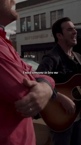 I need someone to love me the whole day through ❤️  #oliverhazard #OnTour #thelastrevel  Old Man cover with our friends @TheLastRevel  🎥 @Tommy Moore 