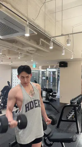 How about a man who works out hard? 😉 #fff #fyp #tiktok #korean #gym 