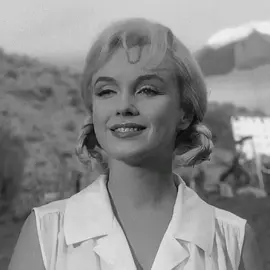 #marilynmonroe #marilynmonroefanpage #marilynmonroeedit #marilynmonroeforever #oldhollywood 