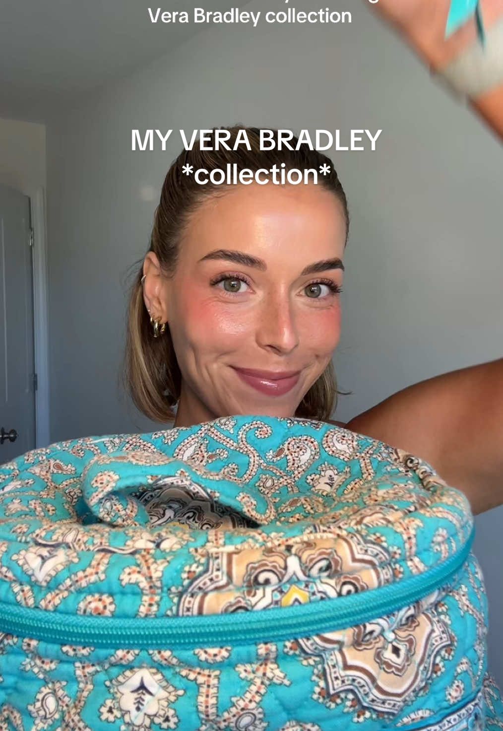 what can I say - turquoise Elle Woods at heart 🩵👗🧼🧚🏻 #thrifting #thrifthaul #verabradley 